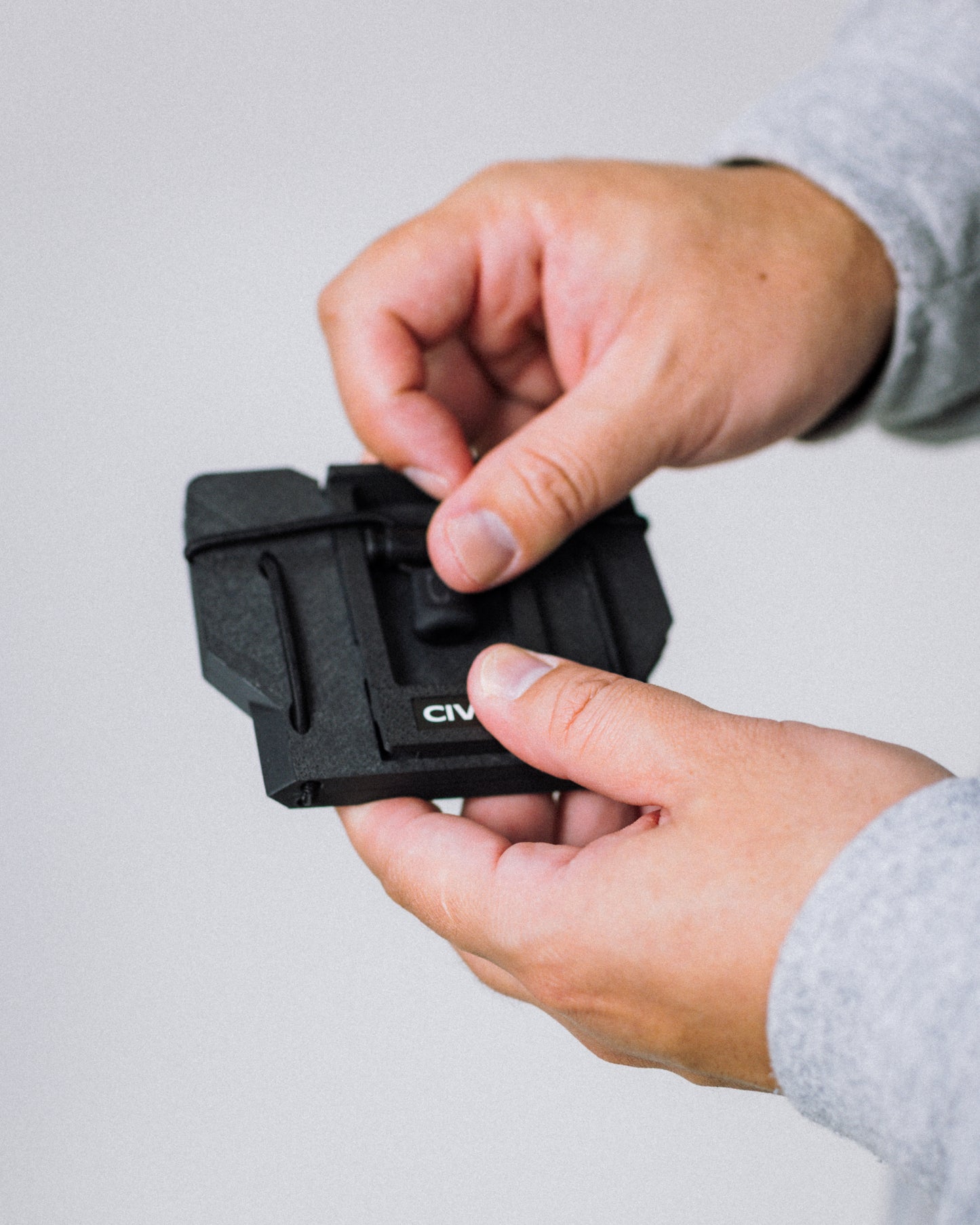 YOROI - Monitor Shield Compact Foldable (Up to 5.5”)
